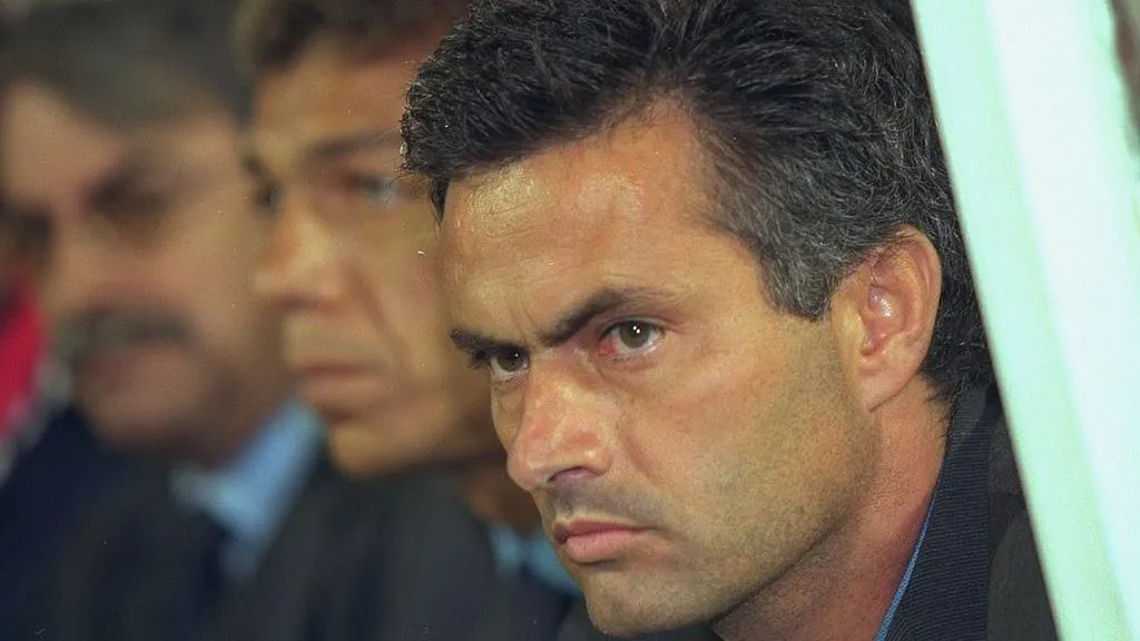 Mourinho Makes a Comeback at SL Benfica Following a Quarter Century: Revered Yet Risky?